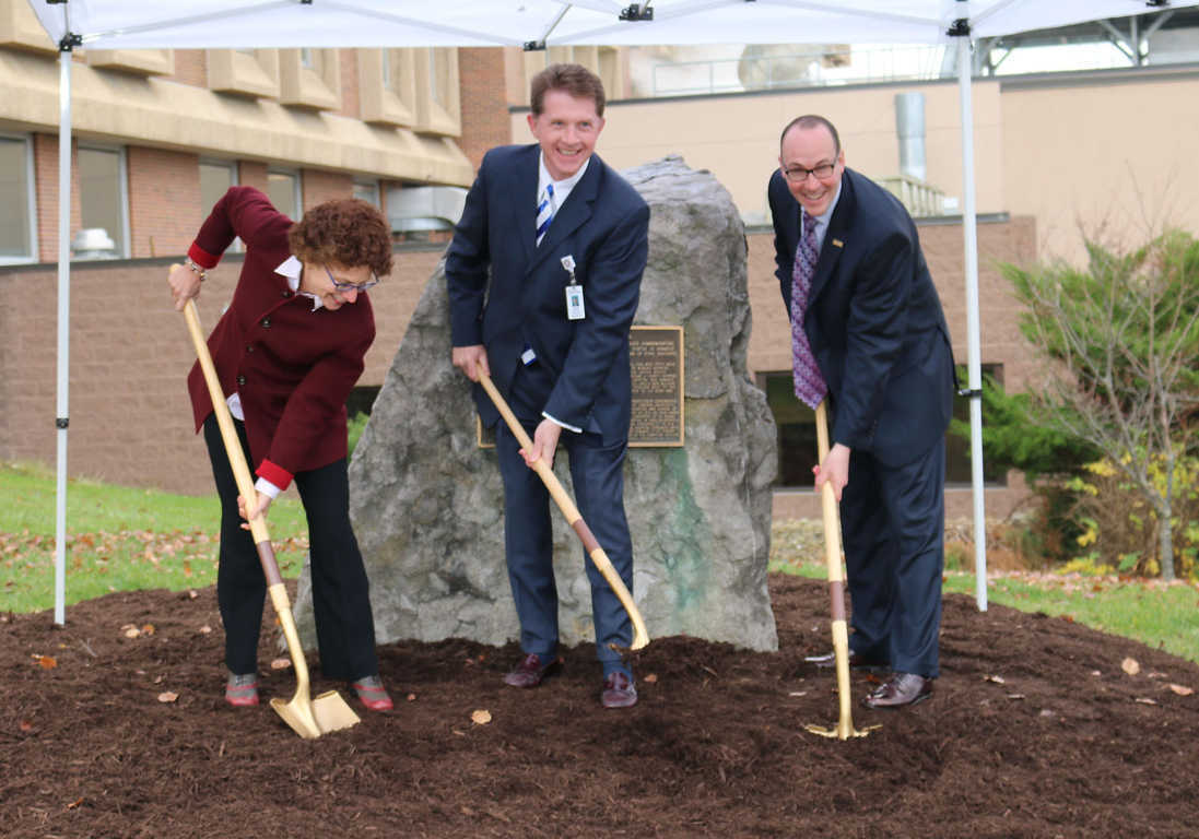 Groundbreaking for Construction on Radiation Therapy Unit at Mon General Hospital