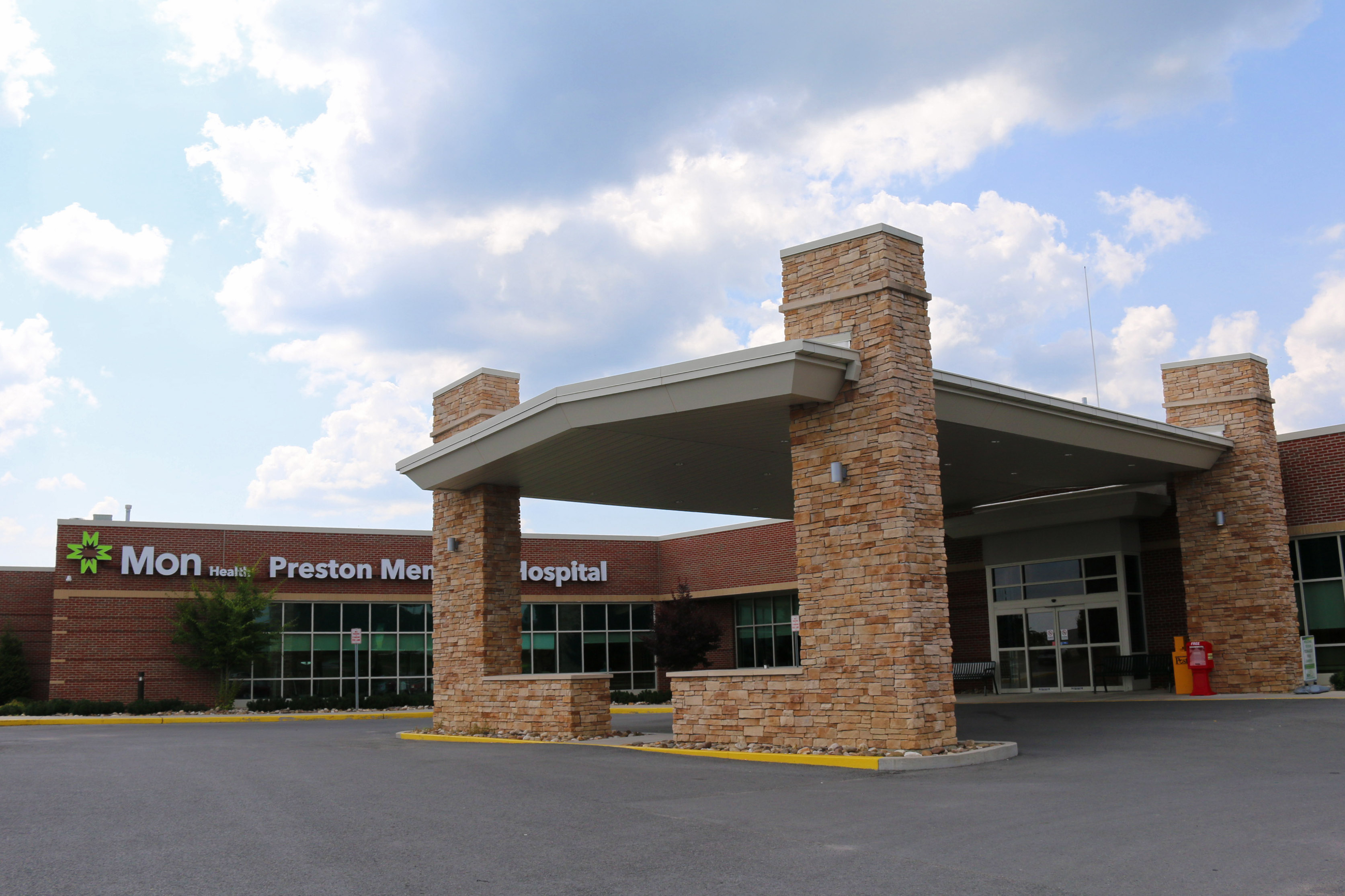 Mon Health Preston Memorial Hospital Honored as Premier Blood Partner by American Red Cross